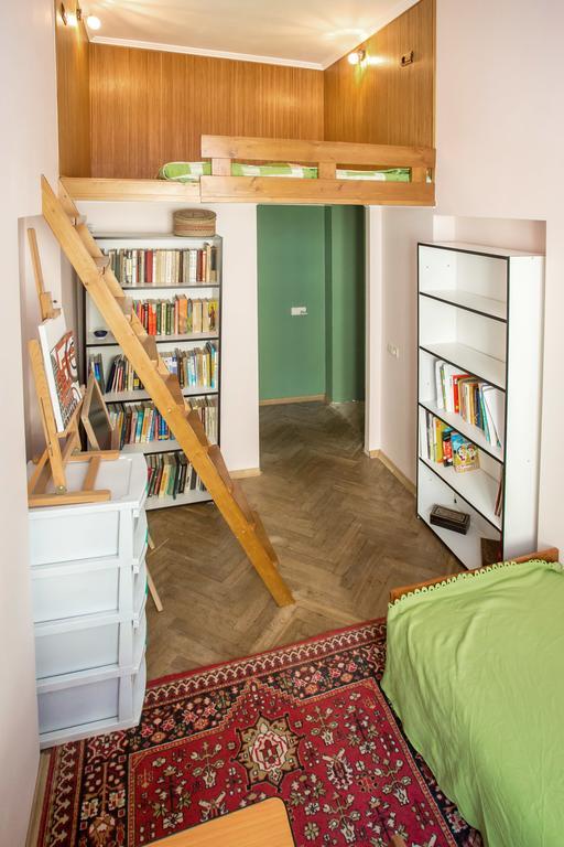 Magic Bus Hostel Lviv Oda fotoğraf